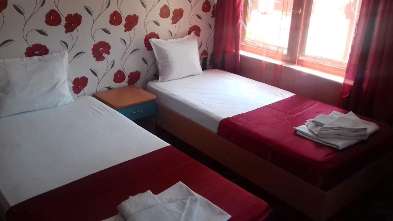 Iglika Hotell Yambol Exteriör bild