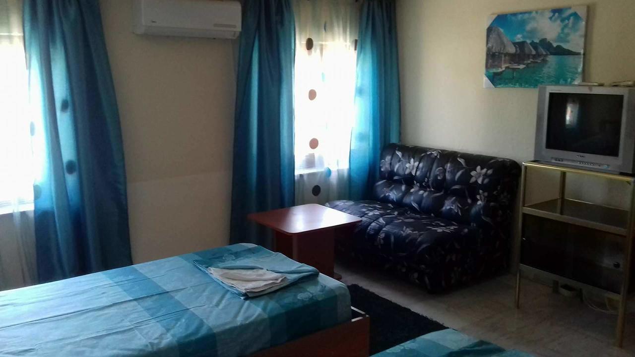 Iglika Hotell Yambol Exteriör bild